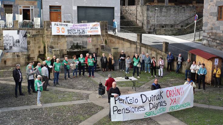 Zerbitzu publikoen defentsa eta 1.080 euroko gutxieneko pentsioa aldarri