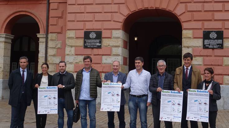 Euskadiko lehen Hekuntza Robotika Txapelketa 'Gazte Robotika' egingo da larunbatean Eibarko Astelena pilotalekuan