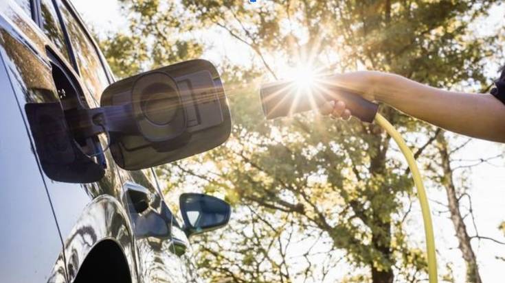 Auto elektrikoentzako aseguruak
