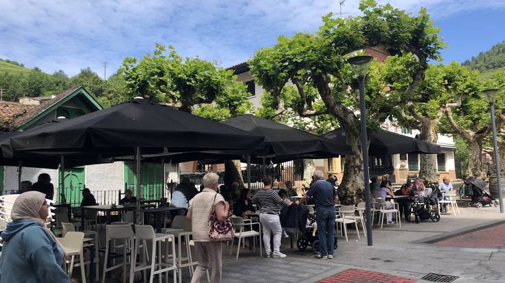 Labana kendu diote pertsona bati Plaza Zaharrean