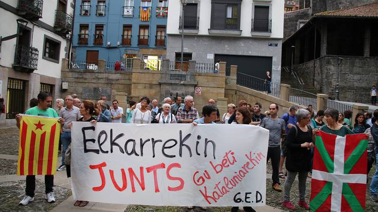 Espainiako estatua “urrutiegi iritsi da”