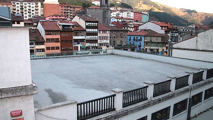 Adjudikatu dute kiroldegiko obra