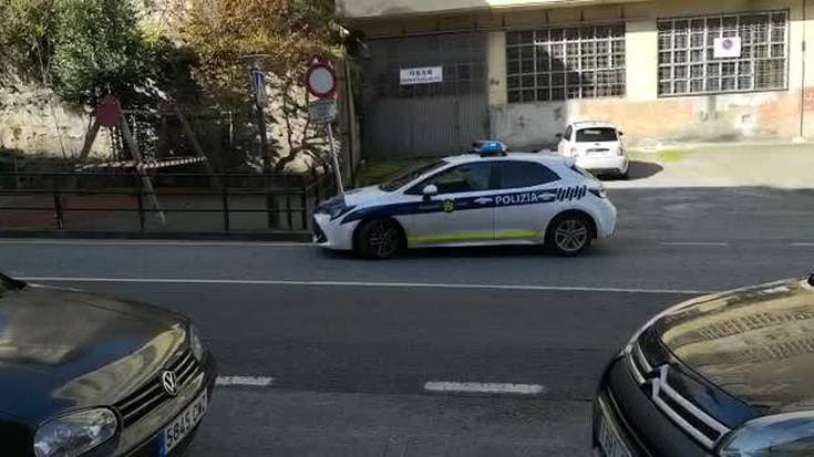 Zorion agurrak udaltzaingoaren bozgorailuetatik