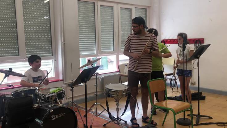 Barikuan, musika konbo gazteak eta beteranoak, Gaztetxean