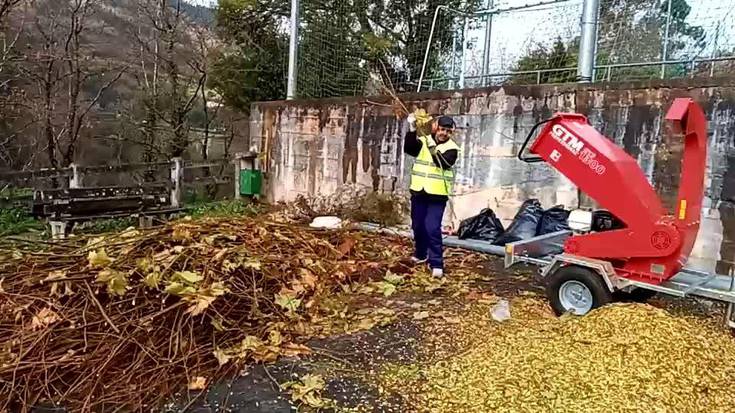 Egurra birrintzeko makina erosi du Udalak