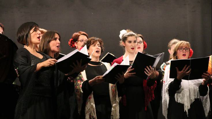 Zarzuelarik ezagunenetako kantuak piano eta ahots ederrez emanak