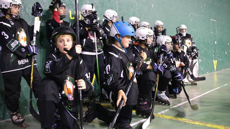 Marras hockey taldeak euskal ligan debutatuko du zapatuan