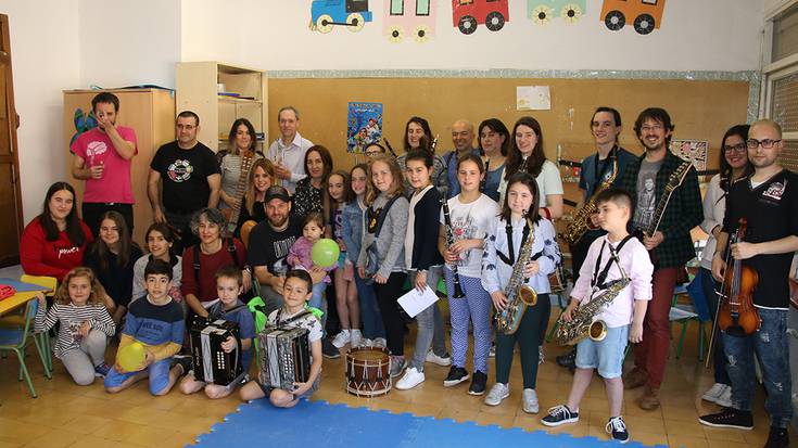Musika eskaintza bertatik bertara ezagutzen