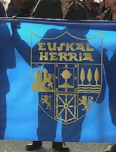 Udalbiltzako auzipetuei babesa eskaintzeko ekimenak herrian