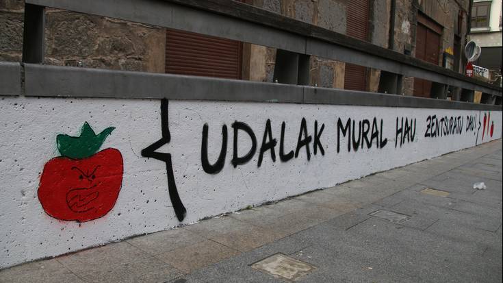 Herritarrak "koloretako murala" margotzera gonbidatu dituzte 
