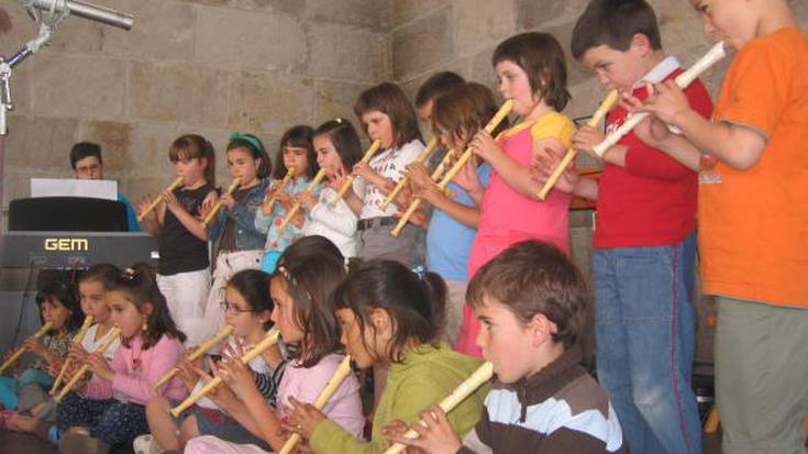 Musika eskolak Santa Zeziliarekin hasiko ditu XX. urteurreneko ospakizunak