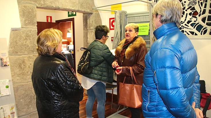 Dagoeneko 344 lagunek eman du botoa