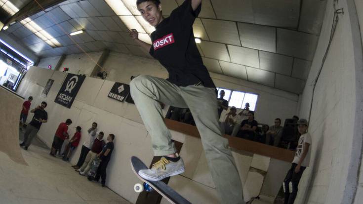 Mouad Bemsallem soraluzetarrak hirugarren egin du Gasteizko skate txapelketan