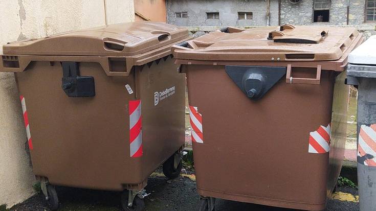 Edukiontzi marroiak berriro ere oker