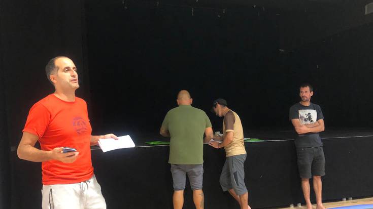 Jokalarien kromoak aterako ditu Sora Futbol Taldeak