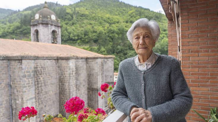 "Zenbat jende hilko ote zen gerran, benetan zer gertatu zen jakin gabe..."
