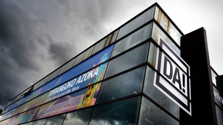 Domekara bitartean, fantasiaz beteko da Durangoko Azoka