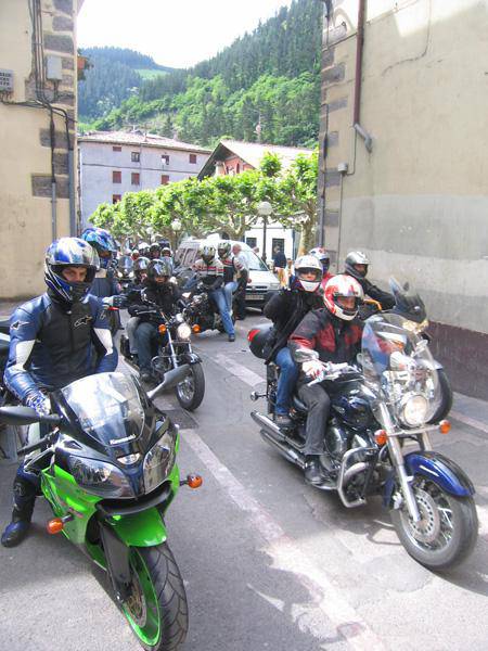 Maiatzean kontzertu erraldoia antolatzeko deia egin du Plaentxi motoklubak