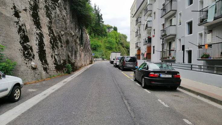 Herriguneko eta Irure auzoko zenbait eremu asfaltatzeko lanak, lehiaketara