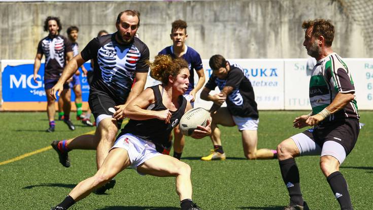Domekan, errugbiak "kristolako giroa" jarriko du Ezoziko Futbol Zelaian