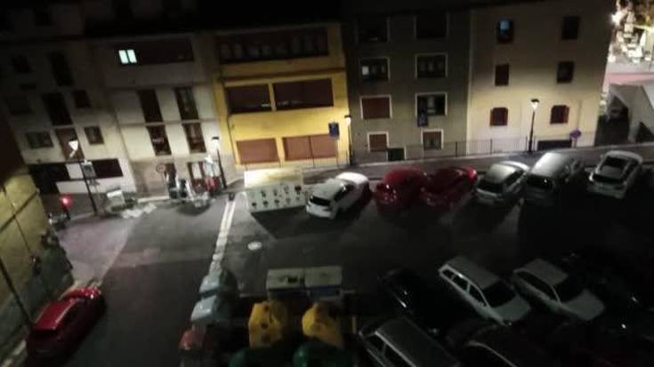 Argindarraren igoeraren kontra zarataka