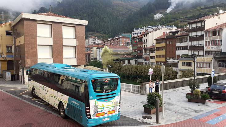 Lanuzteak autobus zerbitzuetan