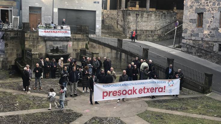 “Togak mendekurako tresna bihurtu” izana salatu dute apirileko azken barikuan