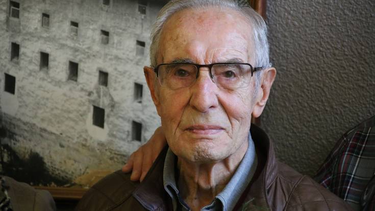 Ehun urte eta jakinmina "terriblia"