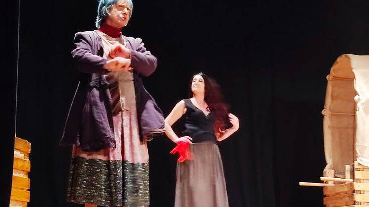 Antzerkia: "Madre coraje y sus hijos"