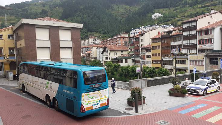 Hiru ordu Donostiara ailegatzeko