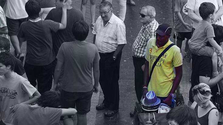 Azken diru bildaketa egin diote Mbayeren Senegalgo familiari