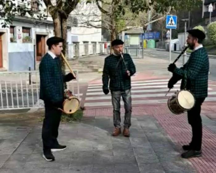 Deba Bailarako II. Txistulari Topaketa