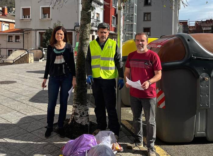 Oker birziklatzeak ingurumenari zein ekonomiari kalte egiten diela gogorarazi du Mankomunitateak