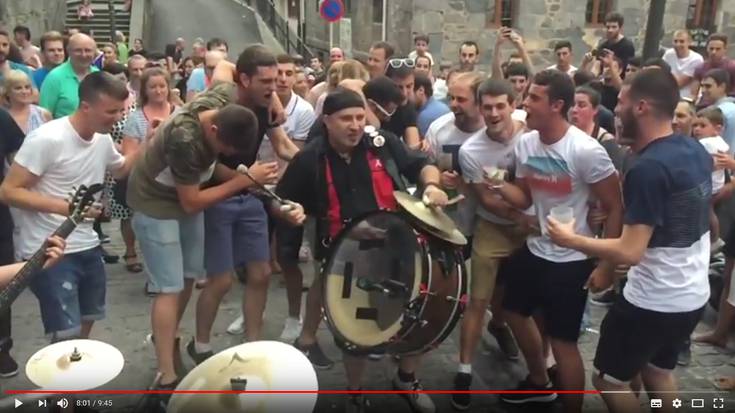 27: Puzgarriak, futbolin txapelketa, elektrotxaranga...