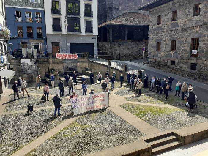 Pentsioen aldeko "mobilizazio handia" izango da maiatzaren amaieran