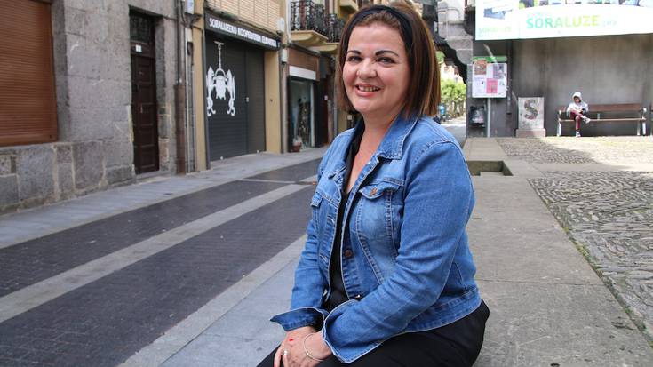 Isis Batista: "Hemen herritarrak oso errotuta daude, eta nik balio handia ematen diot horri"
