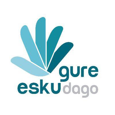 Eguraldi txarra dela eta, bazkaria kiroldegian egingo da
