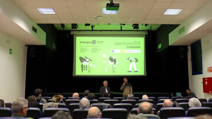 Soraluzek autokontsumo energetikoan emandako "aurrerapausoa" azpimarratu zuten TEK-aren ospakizun ekitaldian