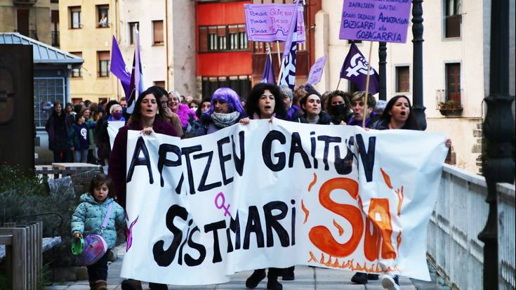 Martxoaren 8ko mobilizazioa argazkitan