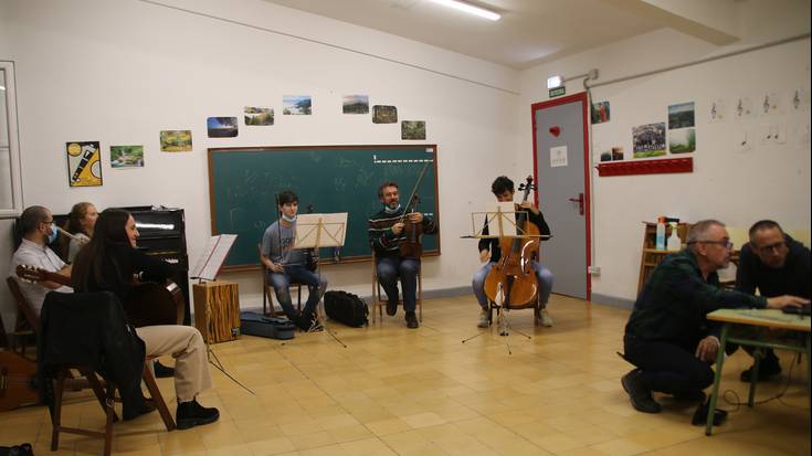 Soraluzeko musika eskolakoen eta Guatemalakoen kontzertua, streaming bidez