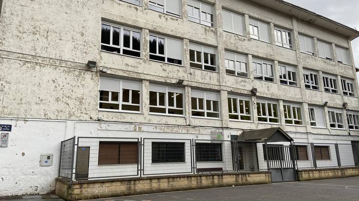 Hezkuntzako lehen greba egunek jarraipen handia izan dute