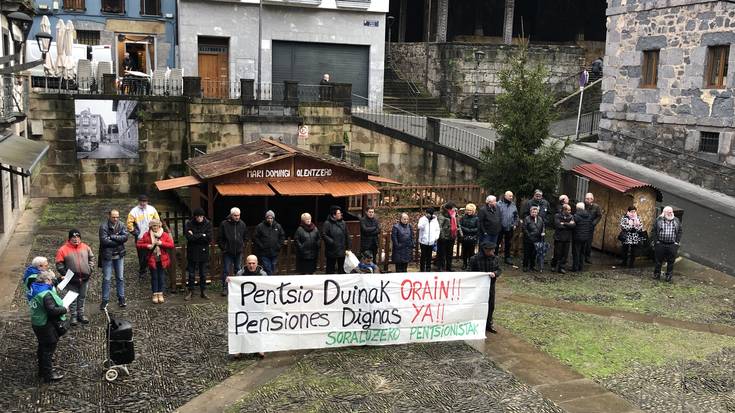 6. urtez pentsio publiko duinak aldarrikatzen