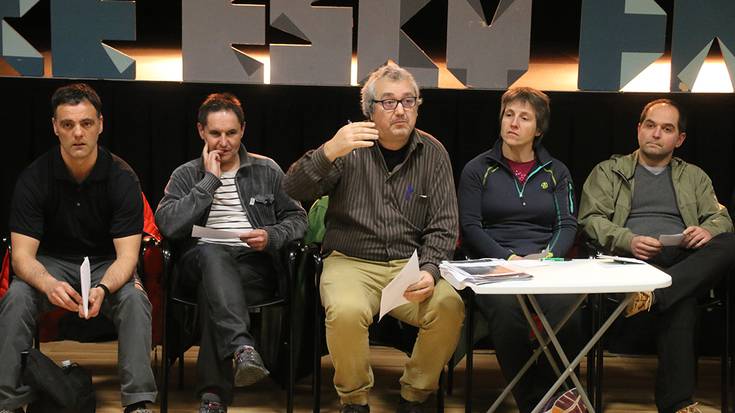 Legezko erreferenduma lortzeko ekimena aurkeztuko du Gure Eskuk eguenean